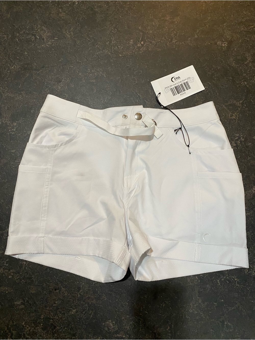 ZYIA ACTIVE NWTWhite Not Just A Trail Short (XS)